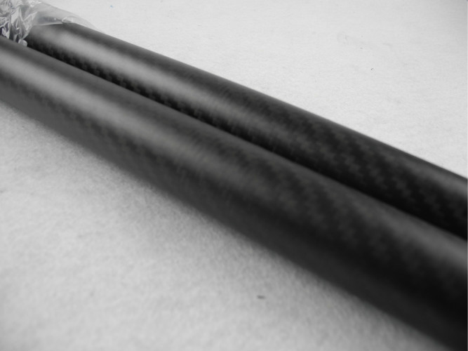 (OD) 25mm * 23mm (identificação) * tubo da fibra do carbono da superfície do resíduo metálico de 500mm para a tubulação de rolamento