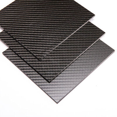High Strength Lightweight Corrosion Resistant Carbon Fiber Plate for Aerospace and Industrial Applications